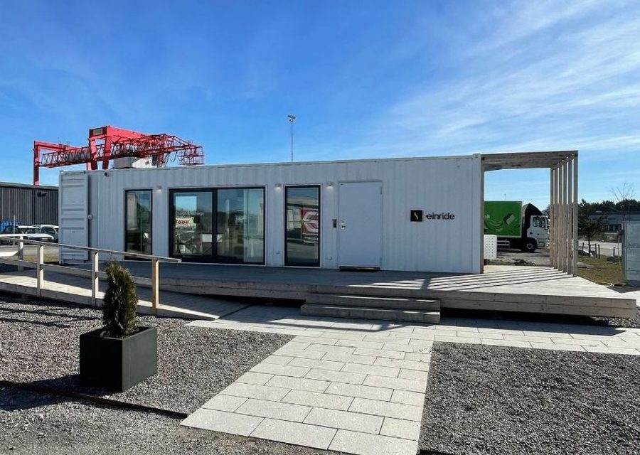 Einride container lounge