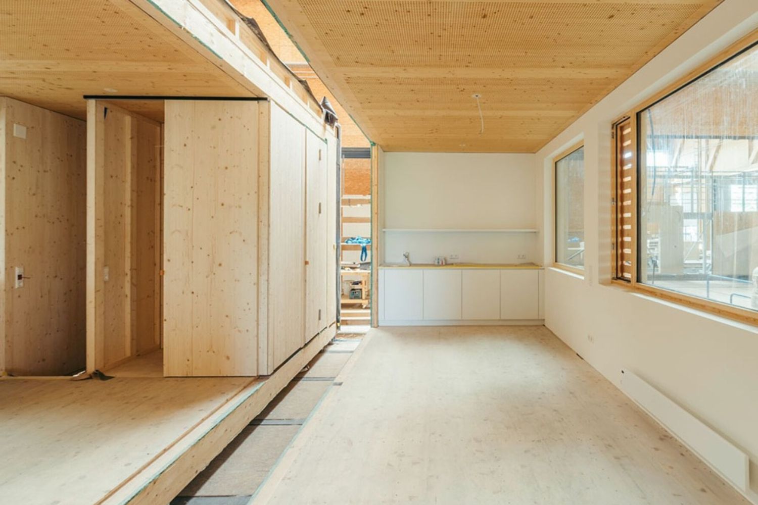 CLT modular hotel